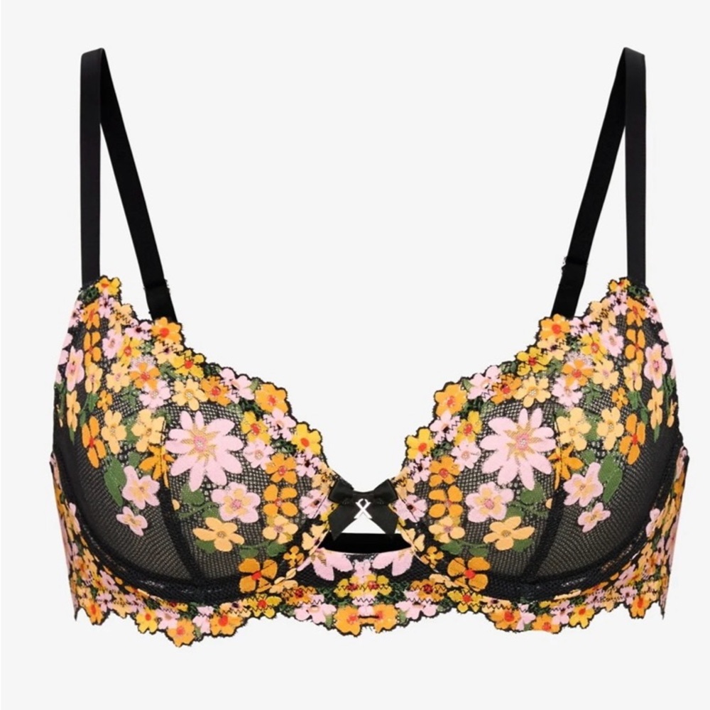 Savage X Fenty Floral Embroidered Bra 36 B and matching Panties Small
